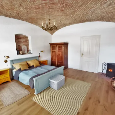Apartman 400 éves Ház